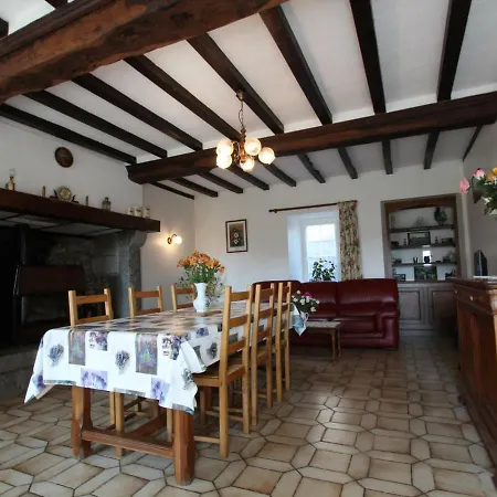 Holiday home Les Pieux, 4 Pieces, 6 Personnes - Fr-1-362-95 Les Pieux